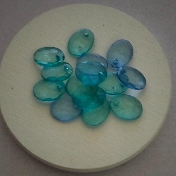 LEAF BEADS（BLUE）