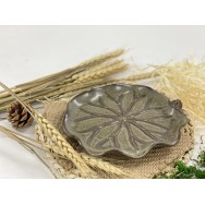 T2112092A 荷葉瓷碟 Ceramic Plate, Leaf Pattern