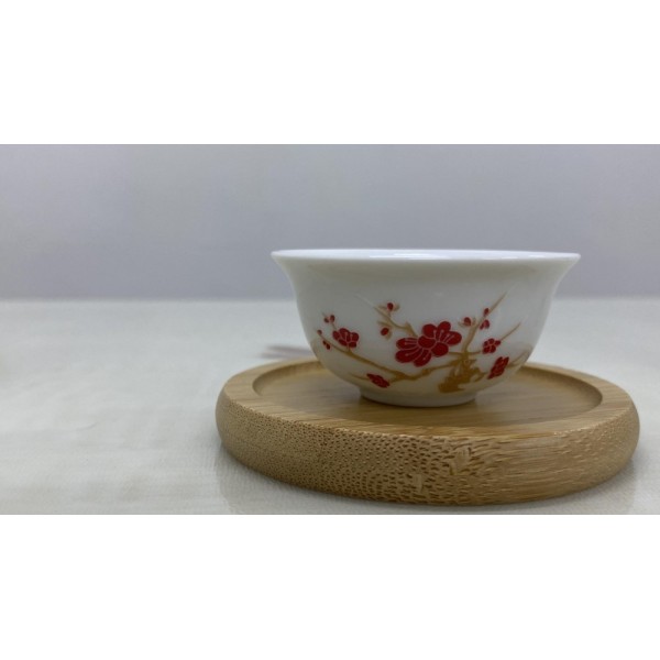 T2112060C 白瓷茶杯(梅花) Ceramic Tea Cup, Plum Blossom