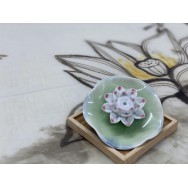 B2112022E 綠冰小碟蓮花香托 Ceramic Stick Incense Burner Holder, Lotus, Gradient Green Plate