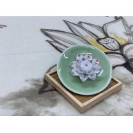 B2112022G 豆青小碟蓮花香托 Ceramic Stick Incense Burner Holder, Lotus, Gradient Blue Plate