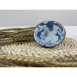 T2112041D 青花茶杯 鯉魚款  Blue-and-White Porcelain Chinese Tea Cup, Surplus Year After Year