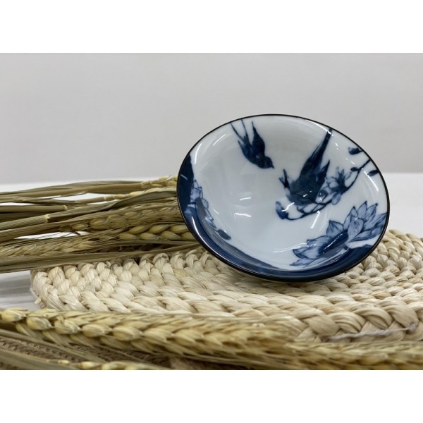 T2112041F 青花茶杯【燕子款】Blue-and-White Porcelain Chinese Tea Cup, Swallow